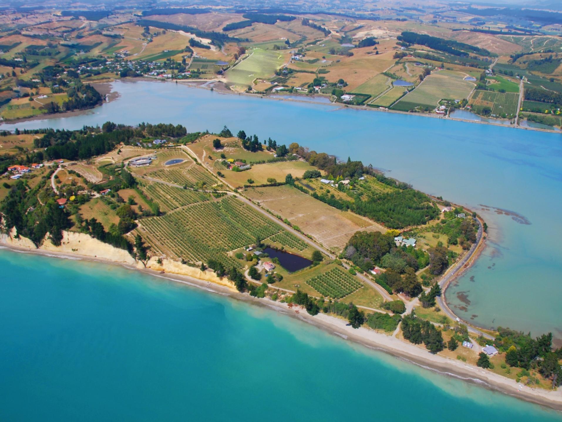 Windhover Suites Tasman Bagian luar foto